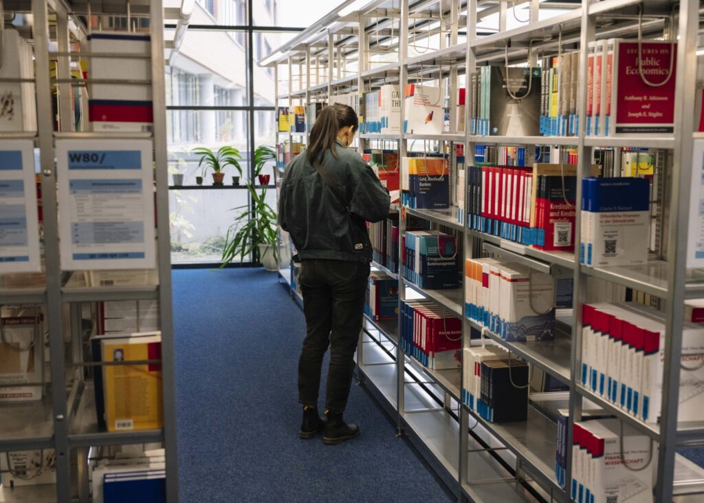 Literature Review Information Portal